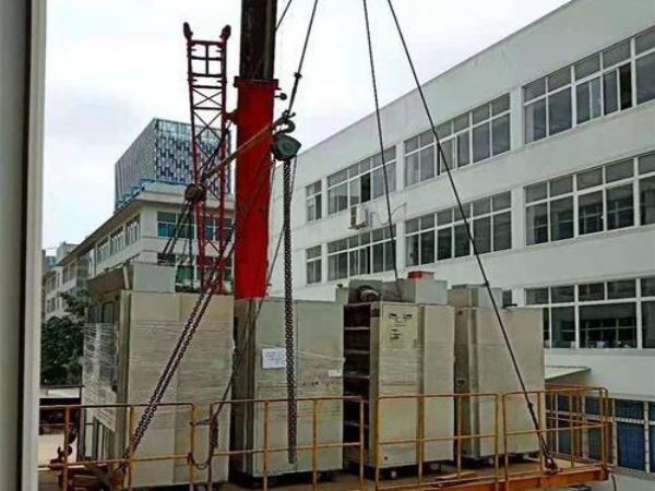 东至县吊车出租电话_吊车租赁价格便宜好吗
